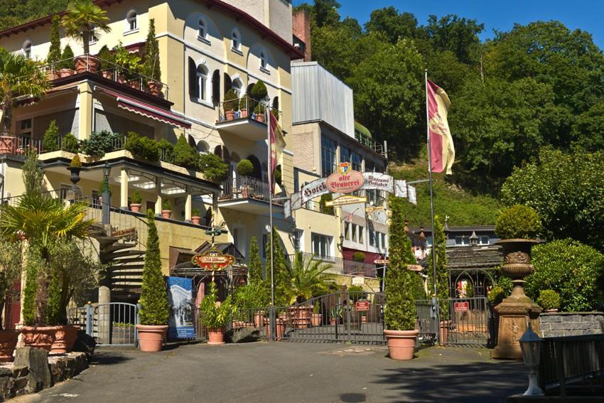 Отель Alte Brauerei Kasbachtal Экстерьер фото